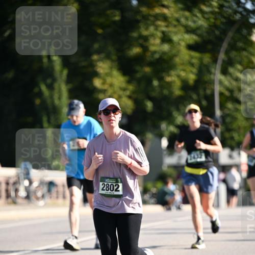 01.09.2024 - BARMER Alsterlauf Dr. Thomas Lammeyer http://msf.ph/oto/6911984 01.09.2024 09:45:54 Laufen 2802 meine-sportfotos.de