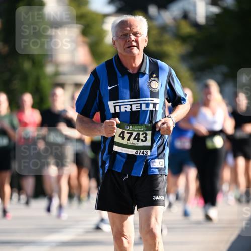 01.09.2024 - BARMER Alsterlauf Dr. Thomas Lammeyer http://msf.ph/oto/6912394 01.09.2024 09:46:09 Laufen 1635, 4743, 4743 meine-sportfotos.de