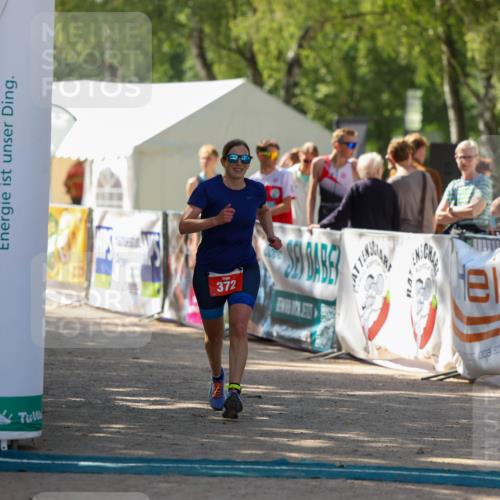 01.09.2024 - 17. Tribühne Triathlon Michael Strokosch http://msf.ph/oto/6912713 01.09.2024 12:09:42 Ziel 372 meine-sportfotos.de