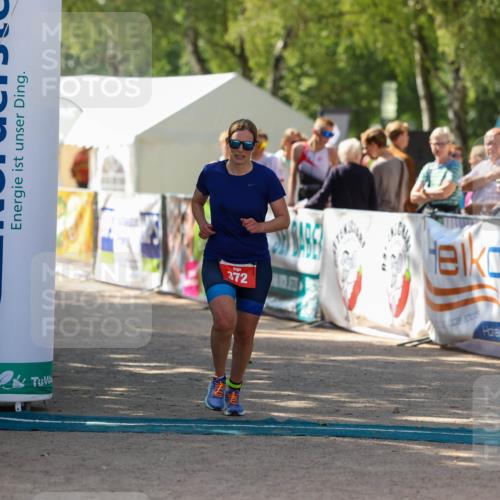 01.09.2024 - 17. Tribühne Triathlon Michael Strokosch http://msf.ph/oto/6912727 01.09.2024 12:09:43 Ziel 372 meine-sportfotos.de