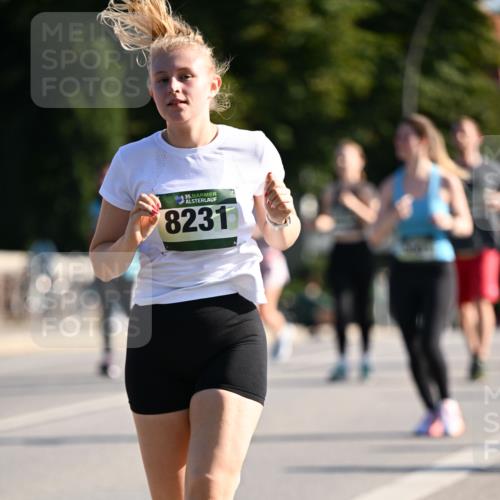 01.09.2024 - BARMER Alsterlauf Dr. Thomas Lammeyer http://msf.ph/oto/6913210 01.09.2024 09:46:45 Laufen 35, 8231 meine-sportfotos.de