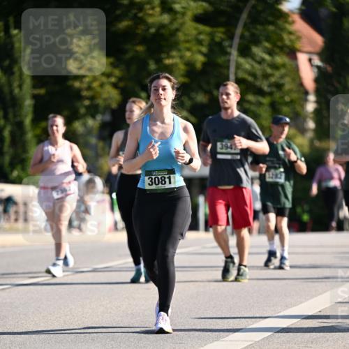 01.09.2024 - BARMER Alsterlauf Dr. Thomas Lammeyer http://msf.ph/oto/6913230 01.09.2024 09:46:46 Laufen 3081, 3947 meine-sportfotos.de