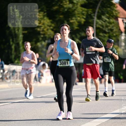 01.09.2024 - BARMER Alsterlauf Dr. Thomas Lammeyer http://msf.ph/oto/6913236 01.09.2024 09:46:46 Laufen 3081 meine-sportfotos.de