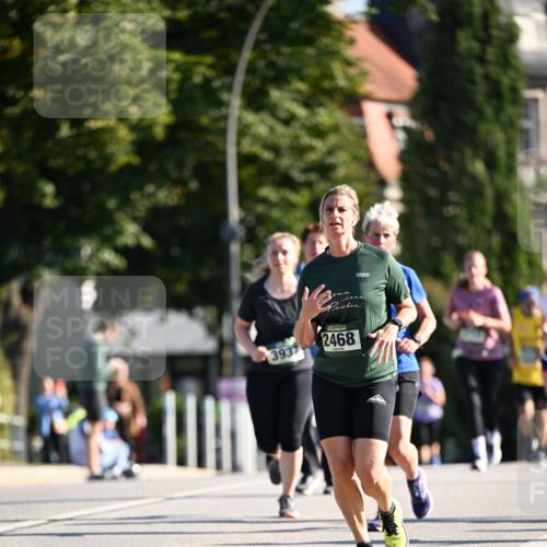 01.09.2024 - BARMER Alsterlauf Dr. Thomas Lammeyer http://msf.ph/oto/6913826 01.09.2024 09:47:09 Laufen 3937, 2468 meine-sportfotos.de