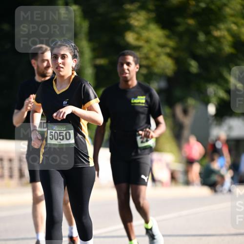 01.09.2024 - BARMER Alsterlauf Dr. Thomas Lammeyer http://msf.ph/oto/6914544 01.09.2024 09:47:34 Laufen 35, 5050 meine-sportfotos.de