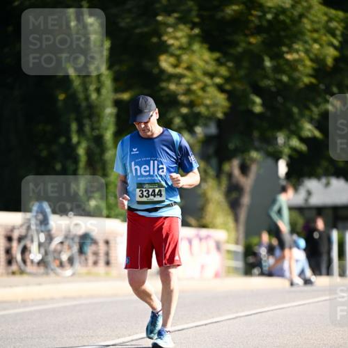 01.09.2024 - BARMER Alsterlauf Dr. Thomas Lammeyer http://msf.ph/oto/6916285 01.09.2024 09:48:49 Laufen 3344 meine-sportfotos.de