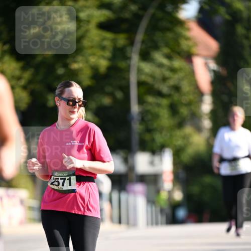 01.09.2024 - BARMER Alsterlauf Dr. Thomas Lammeyer http://msf.ph/oto/6917504 01.09.2024 09:50:02 Laufen 135, 2571 meine-sportfotos.de