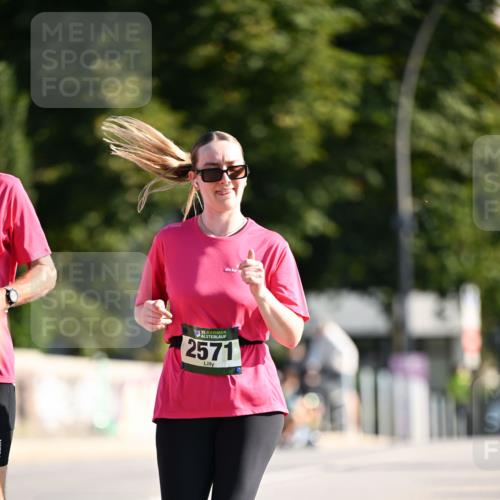 01.09.2024 - BARMER Alsterlauf Dr. Thomas Lammeyer http://msf.ph/oto/6917522 01.09.2024 09:50:02 Laufen 35, 2571 meine-sportfotos.de