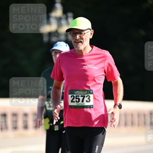 01.09.2024 - BARMER Alsterlauf Dr. Thomas Lammeyer http://msf.ph/oto/6917558 01.09.2024 09:50:03 Laufen 33, 35, 2573 meine-sportfotos.de