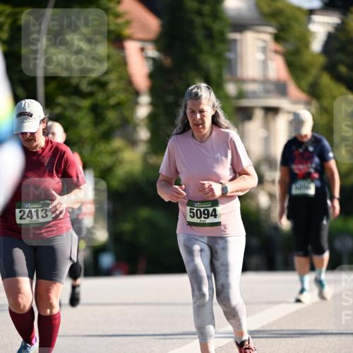01.09.2024 - BARMER Alsterlauf Dr. Thomas Lammeyer http://msf.ph/oto/6917975 01.09.2024 09:50:21 Laufen 2413, 35, 5094 meine-sportfotos.de