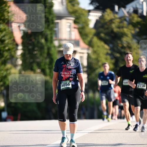 01.09.2024 - BARMER Alsterlauf Dr. Thomas Lammeyer http://msf.ph/oto/6918070 01.09.2024 09:50:25 Laufen 5056, 2730 meine-sportfotos.de