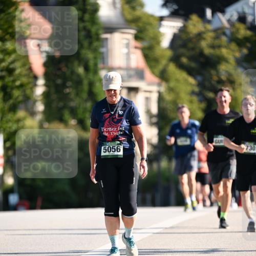 01.09.2024 - BARMER Alsterlauf Dr. Thomas Lammeyer http://msf.ph/oto/6918091 01.09.2024 09:50:25 Laufen 10, 5056, 730 meine-sportfotos.de