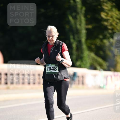 01.09.2024 - BARMER Alsterlauf Dr. Thomas Lammeyer http://msf.ph/oto/6918120 01.09.2024 09:50:27 Laufen 135, 2048 meine-sportfotos.de