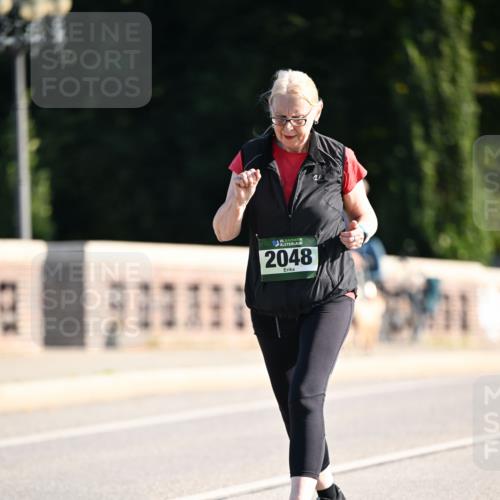 01.09.2024 - BARMER Alsterlauf Dr. Thomas Lammeyer http://msf.ph/oto/6918132 01.09.2024 09:50:27 Laufen 35, 2048 meine-sportfotos.de