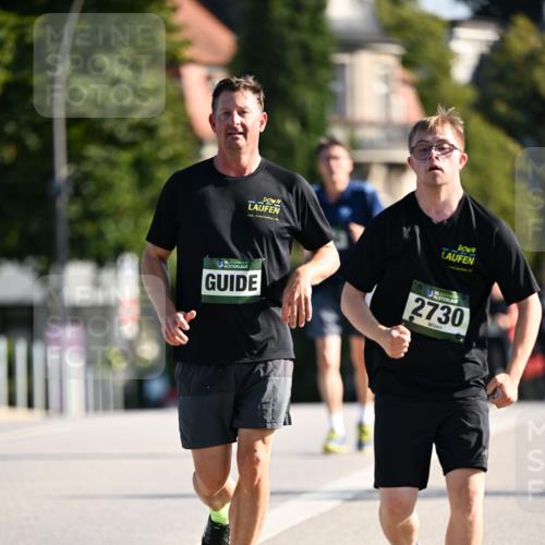 01.09.2024 - BARMER Alsterlauf Dr. Thomas Lammeyer http://msf.ph/oto/6918257 01.09.2024 09:50:31 Laufen 135, 2730 meine-sportfotos.de