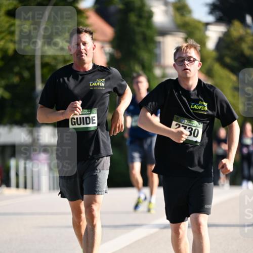 01.09.2024 - BARMER Alsterlauf Dr. Thomas Lammeyer http://msf.ph/oto/6918288 01.09.2024 09:50:32 Laufen 35, 2730 meine-sportfotos.de