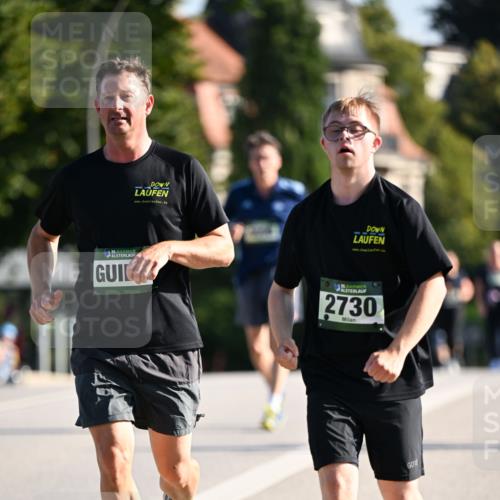 01.09.2024 - BARMER Alsterlauf Dr. Thomas Lammeyer http://msf.ph/oto/6918316 01.09.2024 09:50:32 Laufen 35, 2730 meine-sportfotos.de