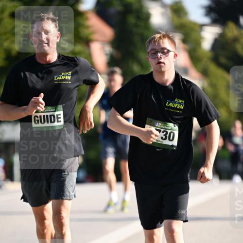 01.09.2024 - BARMER Alsterlauf Dr. Thomas Lammeyer http://msf.ph/oto/6918336 01.09.2024 09:50:32 Laufen 35, 30 meine-sportfotos.de