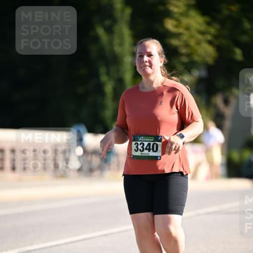 01.09.2024 - BARMER Alsterlauf Dr. Thomas Lammeyer http://msf.ph/oto/6918389 01.09.2024 09:50:41 Laufen 35, 3340 meine-sportfotos.de