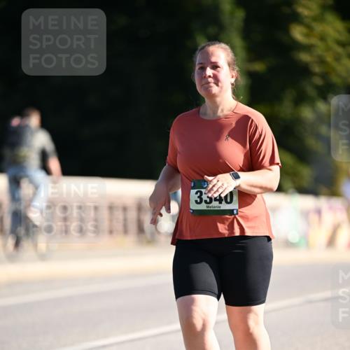 01.09.2024 - BARMER Alsterlauf Dr. Thomas Lammeyer http://msf.ph/oto/6918412 01.09.2024 09:50:42 Laufen 3540 meine-sportfotos.de