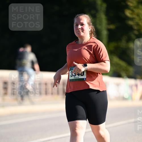 01.09.2024 - BARMER Alsterlauf Dr. Thomas Lammeyer http://msf.ph/oto/6918423 01.09.2024 09:50:42 Laufen 3340 meine-sportfotos.de