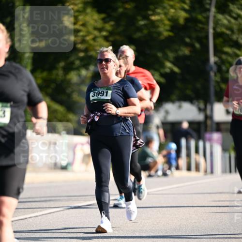 01.09.2024 - BARMER Alsterlauf Dr. Thomas Lammeyer http://msf.ph/oto/6918565 01.09.2024 09:50:47 Laufen 3, 3991, 1376 meine-sportfotos.de