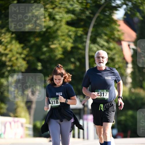 01.09.2024 - BARMER Alsterlauf Dr. Thomas Lammeyer http://msf.ph/oto/6918822 01.09.2024 09:50:59 Laufen 318, 135, 4317 meine-sportfotos.de