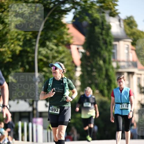 01.09.2024 - BARMER Alsterlauf Dr. Thomas Lammeyer http://msf.ph/oto/6918868 01.09.2024 09:51:02 Laufen 4893, 2119 meine-sportfotos.de