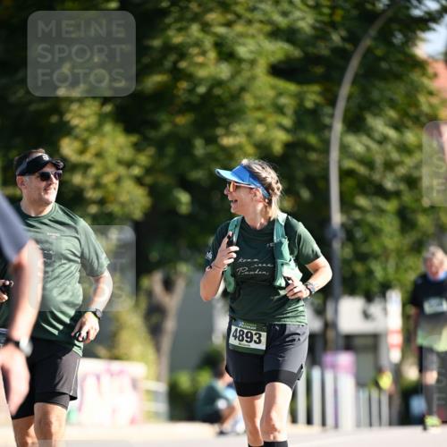 01.09.2024 - BARMER Alsterlauf Dr. Thomas Lammeyer http://msf.ph/oto/6918941 01.09.2024 09:51:03 Laufen 4893 meine-sportfotos.de