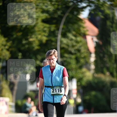 01.09.2024 - BARMER Alsterlauf Dr. Thomas Lammeyer http://msf.ph/oto/6918989 01.09.2024 09:51:07 Laufen 35, 2119 meine-sportfotos.de