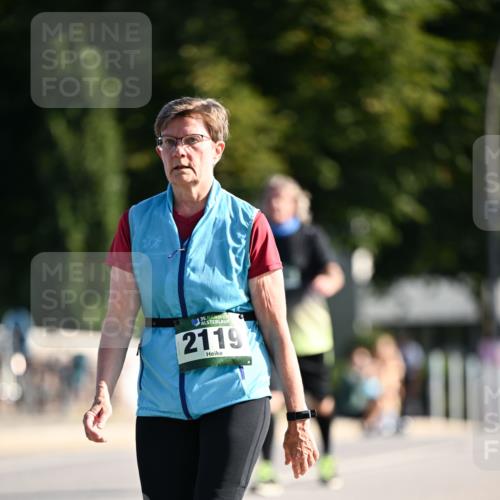 01.09.2024 - BARMER Alsterlauf Dr. Thomas Lammeyer http://msf.ph/oto/6919124 01.09.2024 09:51:10 Laufen 35, 2119 meine-sportfotos.de
