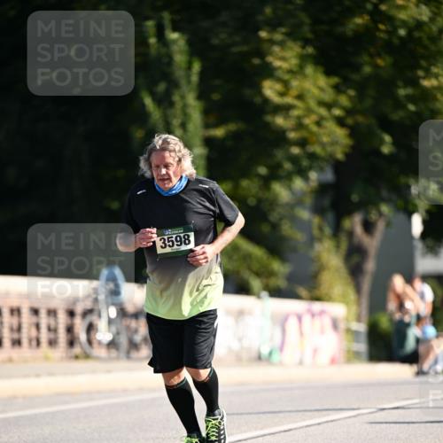 01.09.2024 - BARMER Alsterlauf Dr. Thomas Lammeyer http://msf.ph/oto/6919163 01.09.2024 09:51:12 Laufen 3598 meine-sportfotos.de