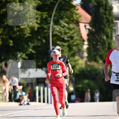 01.09.2024 - BARMER Alsterlauf Dr. Thomas Lammeyer http://msf.ph/oto/6919169 01.09.2024 09:51:13 Laufen 5120, 81 meine-sportfotos.de