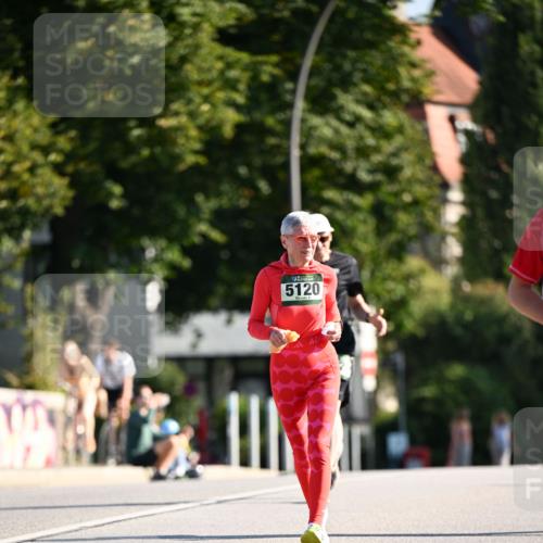 01.09.2024 - BARMER Alsterlauf Dr. Thomas Lammeyer http://msf.ph/oto/6919187 01.09.2024 09:51:14 Laufen 5120 meine-sportfotos.de