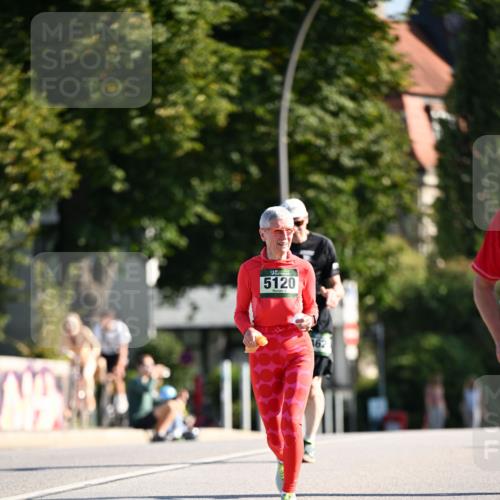 01.09.2024 - BARMER Alsterlauf Dr. Thomas Lammeyer http://msf.ph/oto/6919190 01.09.2024 09:51:14 Laufen 5120, 162 meine-sportfotos.de