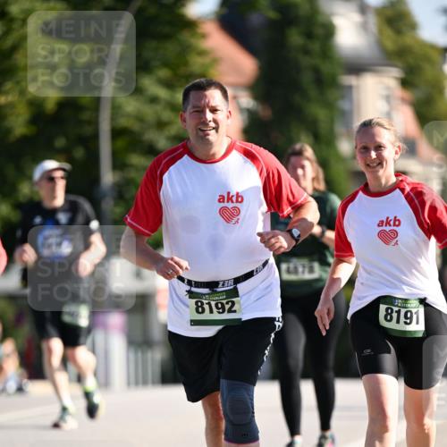 01.09.2024 - BARMER Alsterlauf Dr. Thomas Lammeyer http://msf.ph/oto/6919233 01.09.2024 09:51:15 Laufen 736, 8192, 35, 8191 meine-sportfotos.de