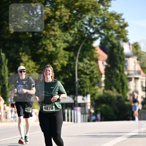 01.09.2024 - BARMER Alsterlauf Dr. Thomas Lammeyer http://msf.ph/oto/6919340 01.09.2024 09:51:18 Laufen 4621, 4878 meine-sportfotos.de