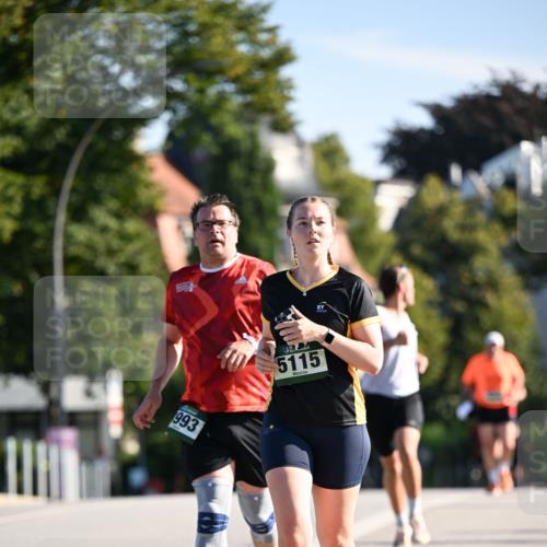 01.09.2024 - BARMER Alsterlauf Dr. Thomas Lammeyer http://msf.ph/oto/6919451 01.09.2024 09:51:23 Laufen 993, 5115 meine-sportfotos.de