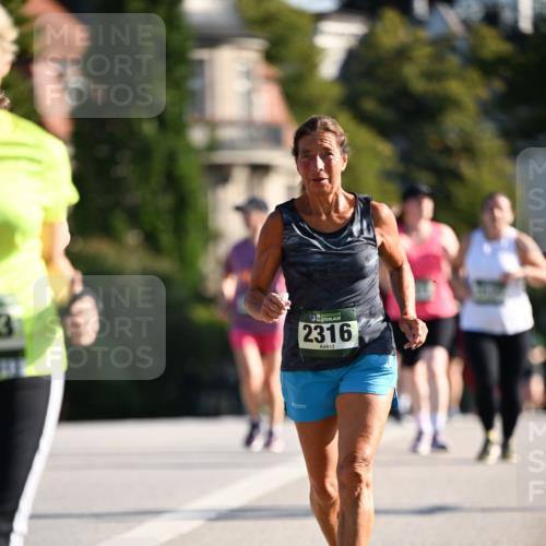 01.09.2024 - BARMER Alsterlauf Dr. Thomas Lammeyer http://msf.ph/oto/6919795 01.09.2024 09:51:38 Laufen 135, 2316 meine-sportfotos.de