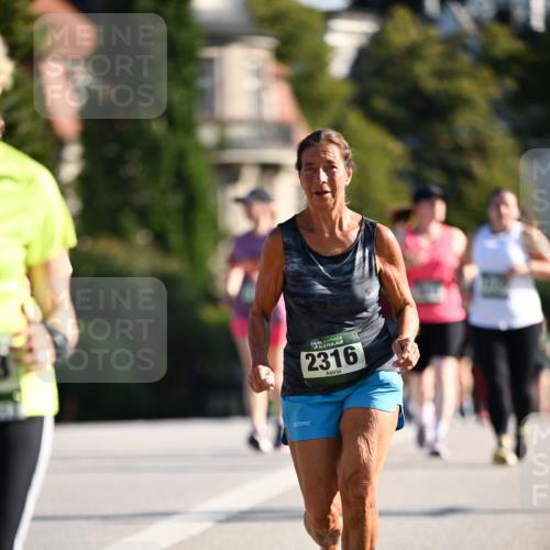 01.09.2024 - BARMER Alsterlauf Dr. Thomas Lammeyer http://msf.ph/oto/6919798 01.09.2024 09:51:38 Laufen 435, 2316 meine-sportfotos.de