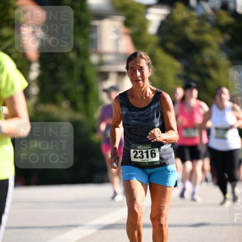 01.09.2024 - BARMER Alsterlauf Dr. Thomas Lammeyer http://msf.ph/oto/6919803 01.09.2024 09:51:38 Laufen 35, 2316 meine-sportfotos.de