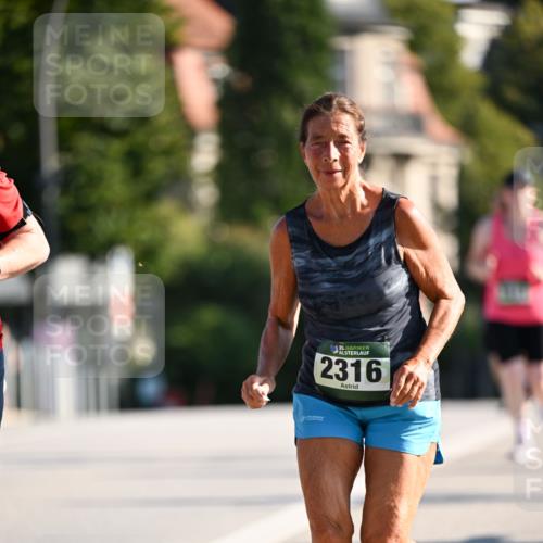 01.09.2024 - BARMER Alsterlauf Dr. Thomas Lammeyer http://msf.ph/oto/6919848 01.09.2024 09:51:39 Laufen 635, 2316 meine-sportfotos.de