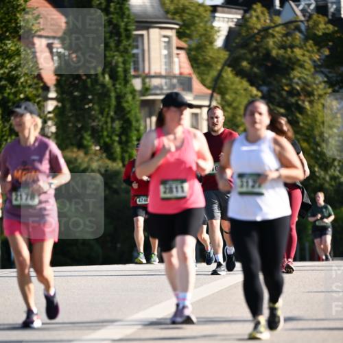 01.09.2024 - BARMER Alsterlauf Dr. Thomas Lammeyer http://msf.ph/oto/6919871 01.09.2024 09:51:42 Laufen 2178, 4740, 3127 meine-sportfotos.de