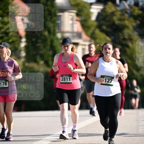 01.09.2024 - BARMER Alsterlauf Dr. Thomas Lammeyer http://msf.ph/oto/6919881 01.09.2024 09:51:42 Laufen 178, 2811, 127 meine-sportfotos.de