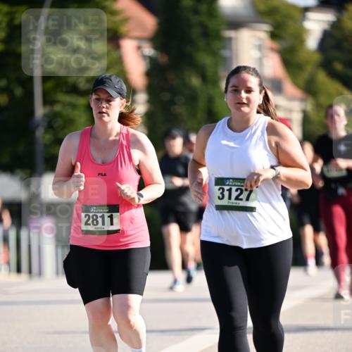 01.09.2024 - BARMER Alsterlauf Dr. Thomas Lammeyer http://msf.ph/oto/6919951 01.09.2024 09:51:44 Laufen 3127, 35, 2811 meine-sportfotos.de