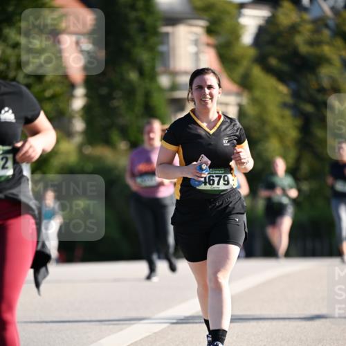 01.09.2024 - BARMER Alsterlauf Dr. Thomas Lammeyer http://msf.ph/oto/6920134 01.09.2024 09:51:51 Laufen 2, 4679 meine-sportfotos.de