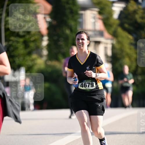 01.09.2024 - BARMER Alsterlauf Dr. Thomas Lammeyer http://msf.ph/oto/6920152 01.09.2024 09:51:51 Laufen 35, 4679 meine-sportfotos.de