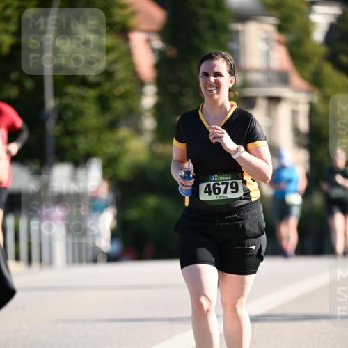 01.09.2024 - BARMER Alsterlauf Dr. Thomas Lammeyer http://msf.ph/oto/6920173 01.09.2024 09:51:52 Laufen 1635, 4679 meine-sportfotos.de