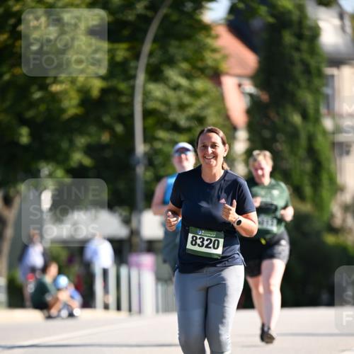 01.09.2024 - BARMER Alsterlauf Dr. Thomas Lammeyer http://msf.ph/oto/6920247 01.09.2024 09:52:01 Laufen 8320 meine-sportfotos.de