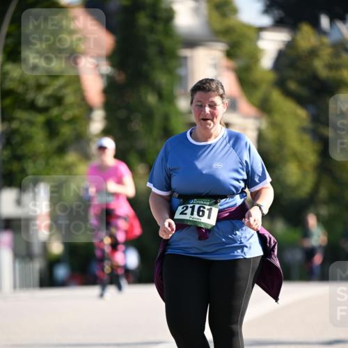 01.09.2024 - BARMER Alsterlauf Dr. Thomas Lammeyer http://msf.ph/oto/6920442 01.09.2024 09:52:08 Laufen 2161 meine-sportfotos.de